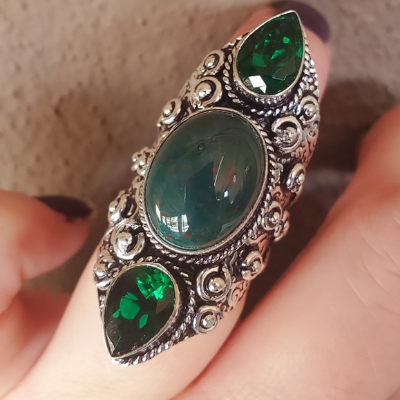 New Bloodstone and Peridot 925 Silver Statement Ring. - Picture 2 of 15